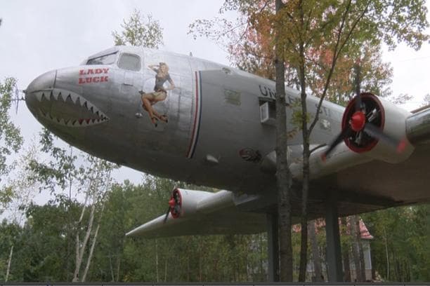 Unique Lodging Experience in Kempster: Stay in a Restored WWII Plane